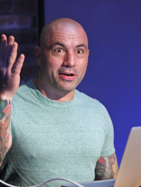 Joe Rogan is a ‘menace to public health,’ 270 doctors and experts tell Spotify – New York Post